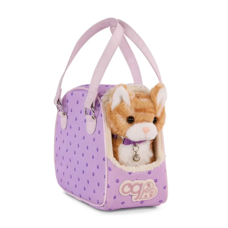 Our Generation Maskott randig katt i väska med tillbehör Hop in Cat Carrier Kampanj