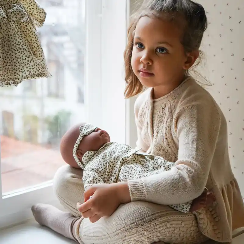 Konges Slojd babydocka Harriet med tillbehör Trygg betalning