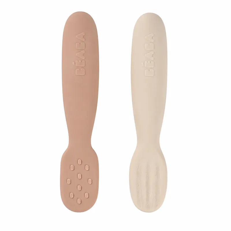 Beaba Set med 2 silikon-första teskedar Praline/lera Begränsat erbjudande