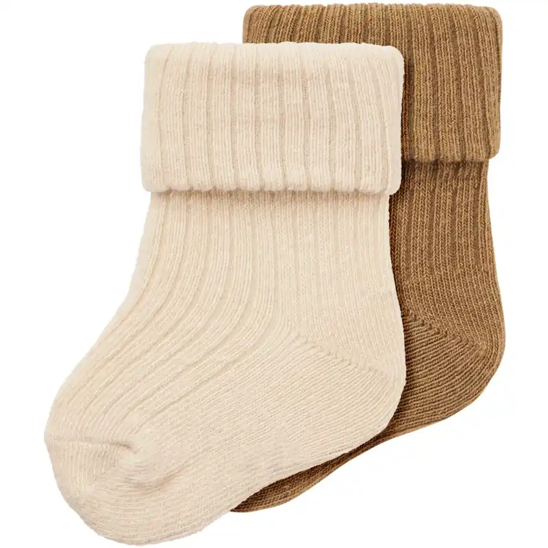 Beställ nu Name It Summer Sand Elmwood Nogat 2-Pack Strumpor