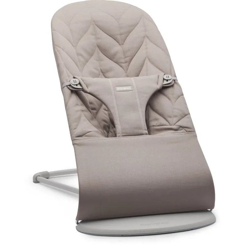 BabyBjörn Sand Grey Skråstol Bliss Blomsterbladsquilt Beställ idag