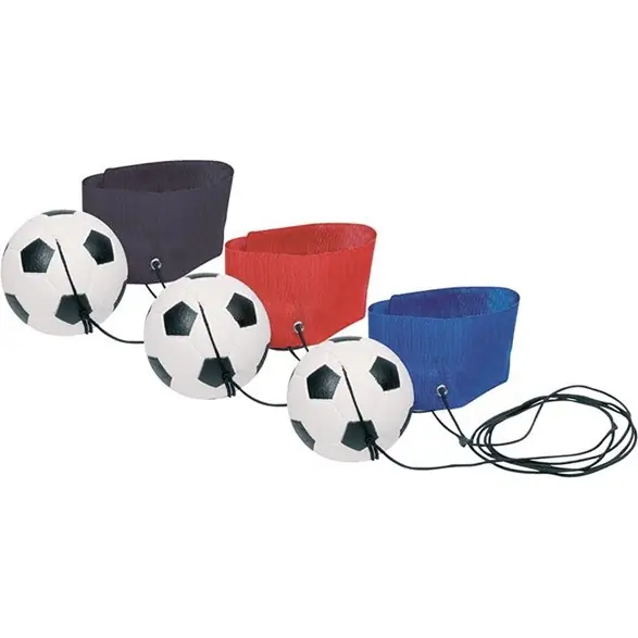 Extra rabatt Goki Fotboll med snodd