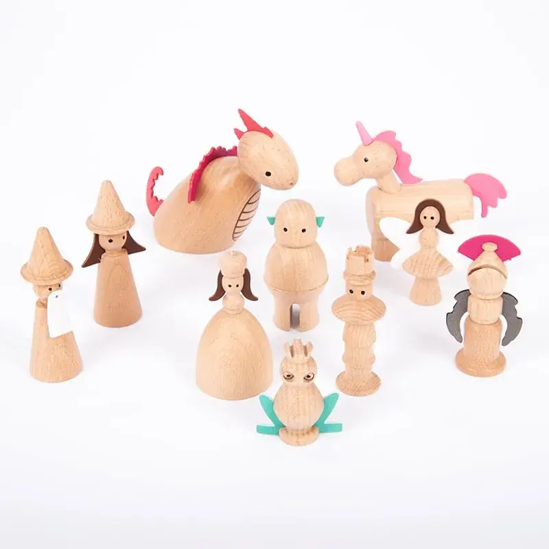 Sänkt pris Sagofigurer - Träfigurer, 10 st.